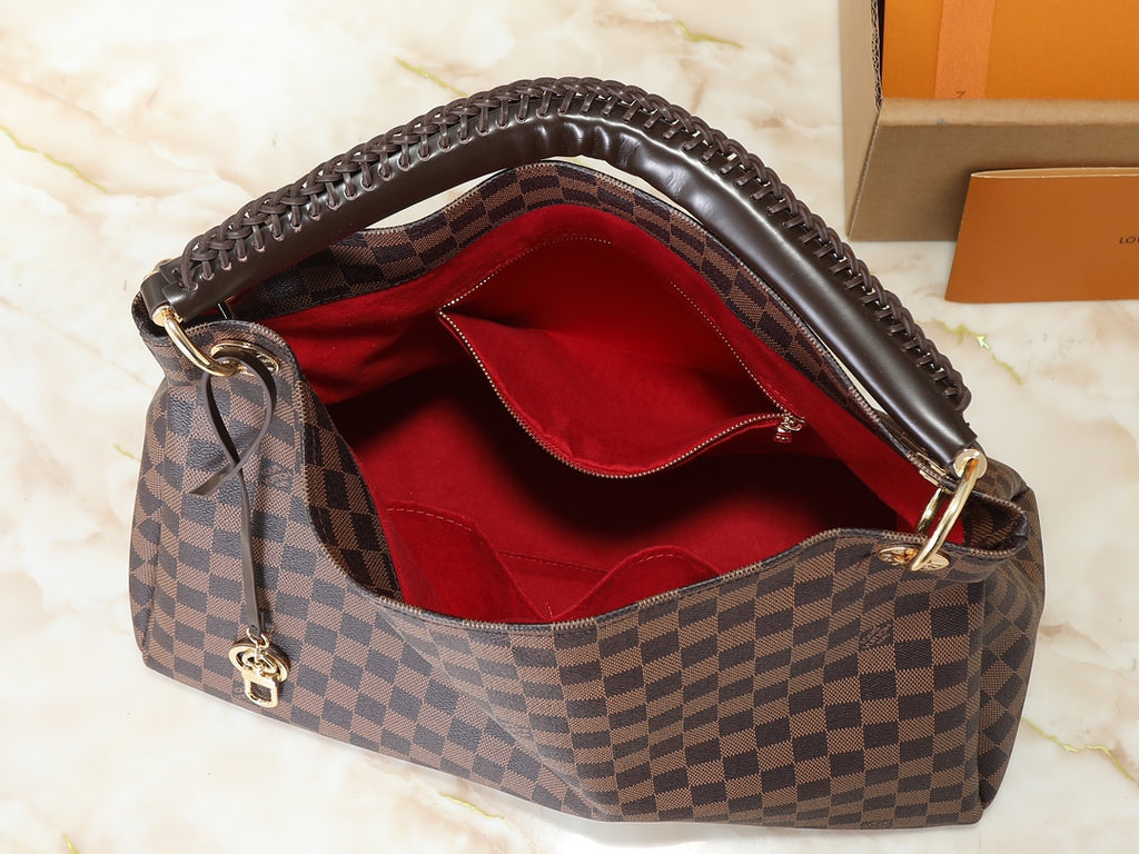 146PE67B Popular bag