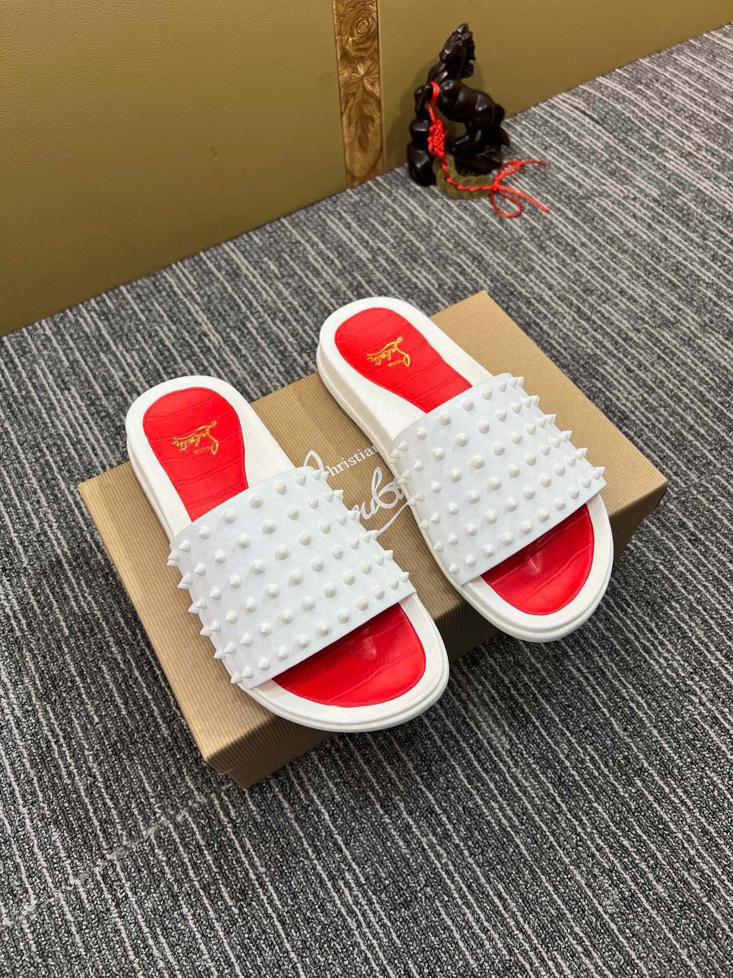 54A127Z Popular slippers