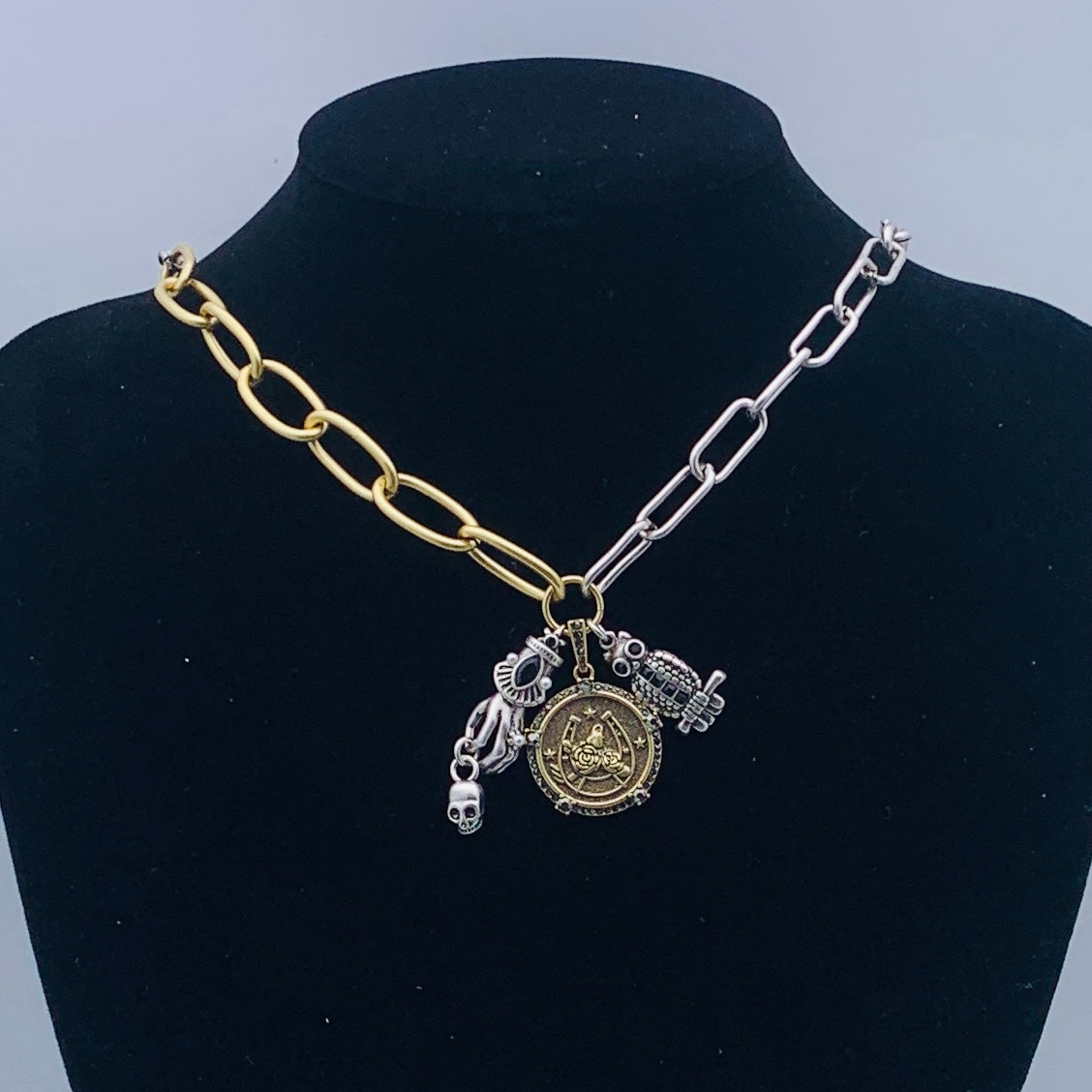 55QQ386X Popular Necklaces