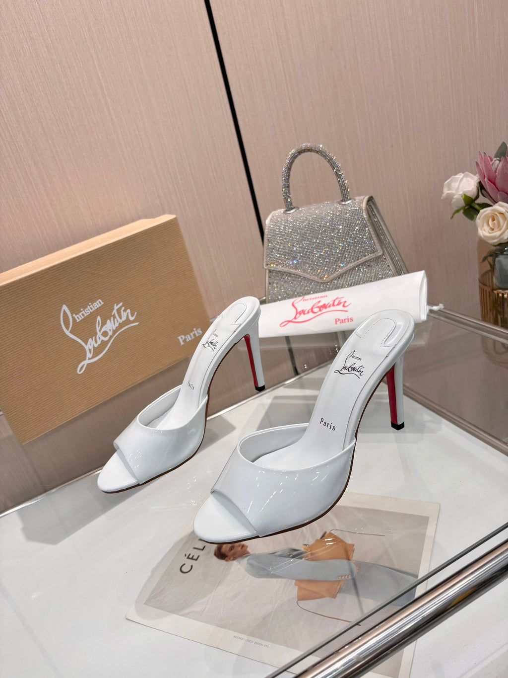 Z2X66A37   Popular leather High heels