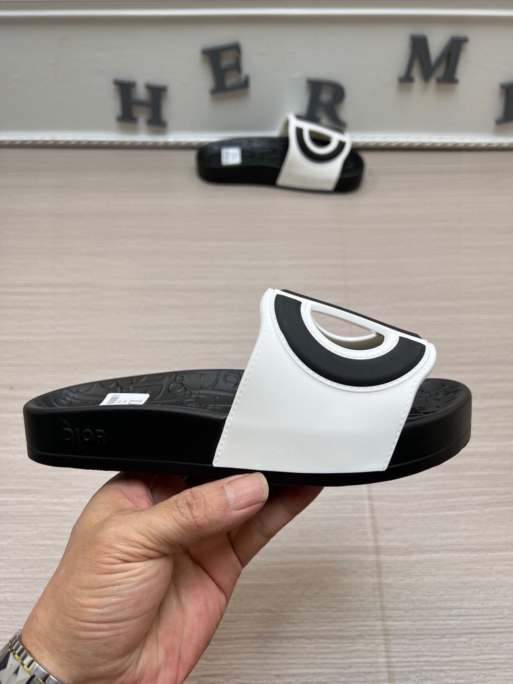 5LD213Z Popular Slippers