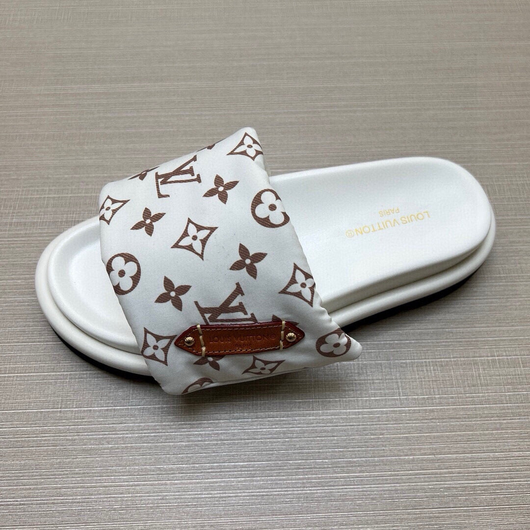 5QE9Z Popular Slippers
