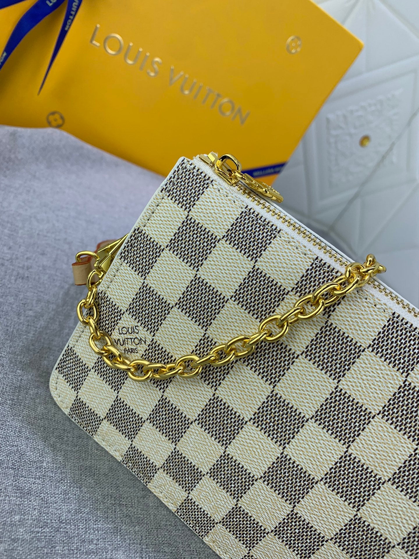 1XE275B Popular  leather bag 