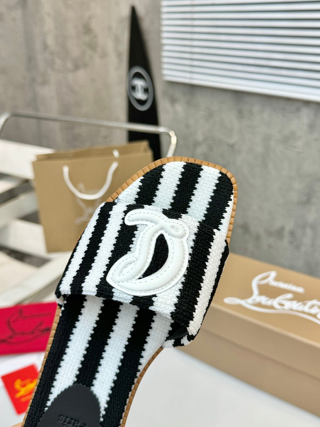 JXA10Z Popular leather + knitted sandals