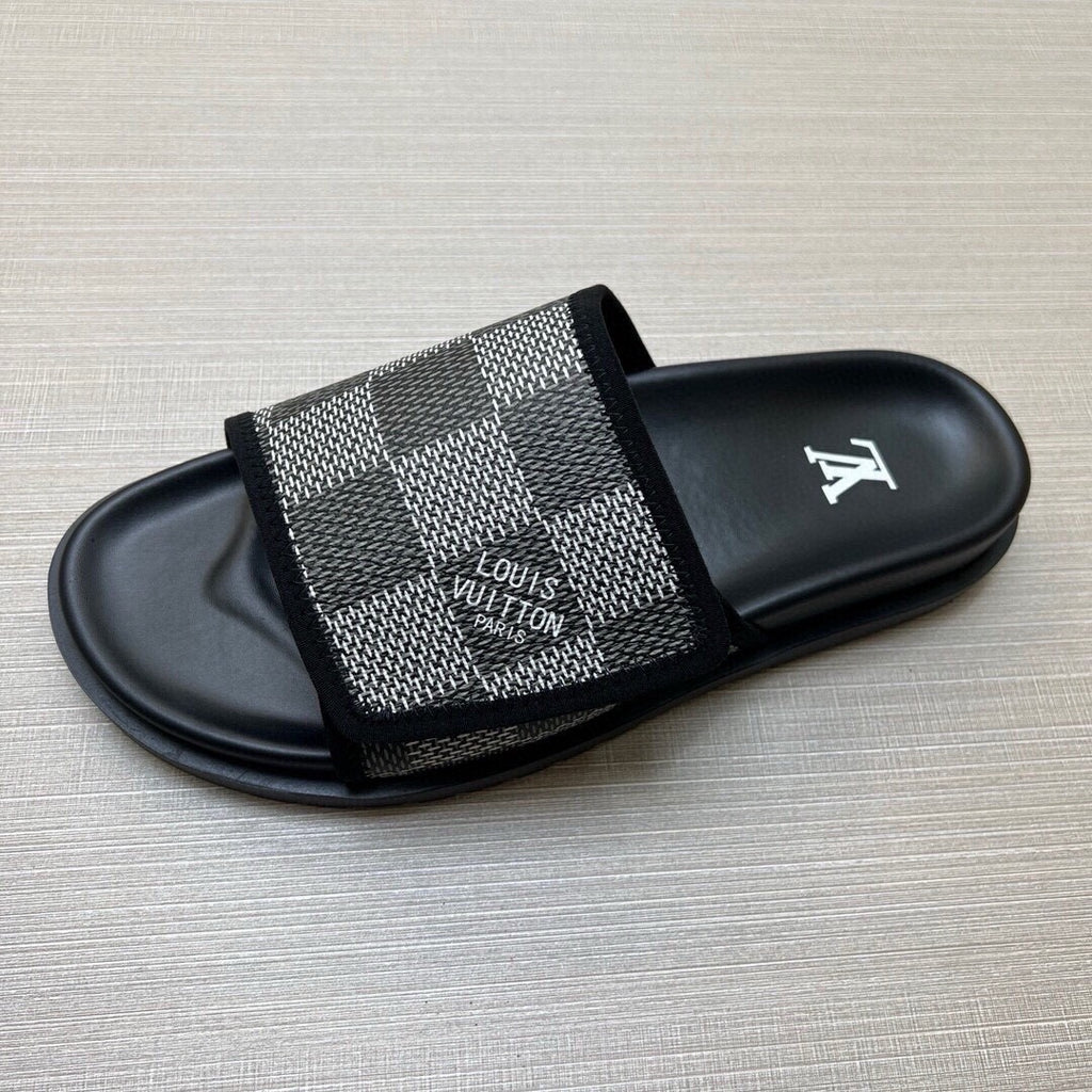 5LE208Z Popular Slippers