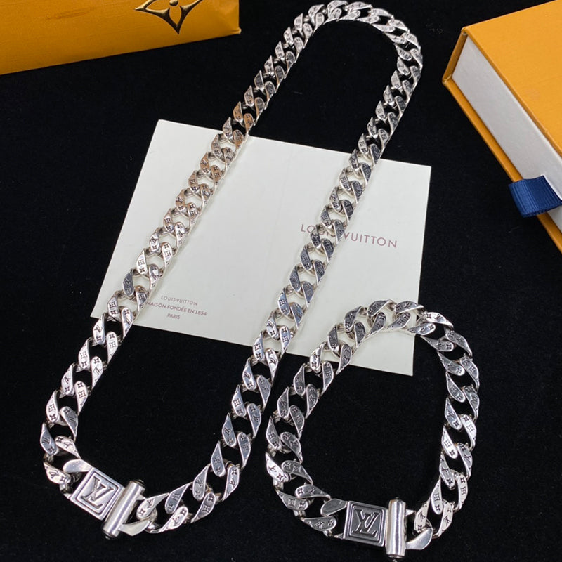 1XE612X  Popular   Bracelets Necklaces