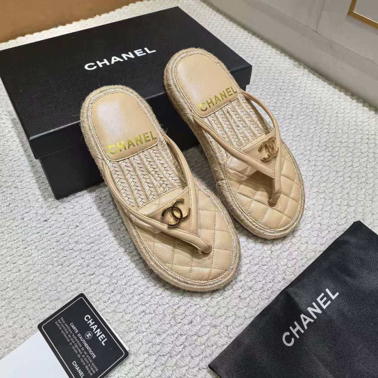246NC9Z Popular high-quality Shoes