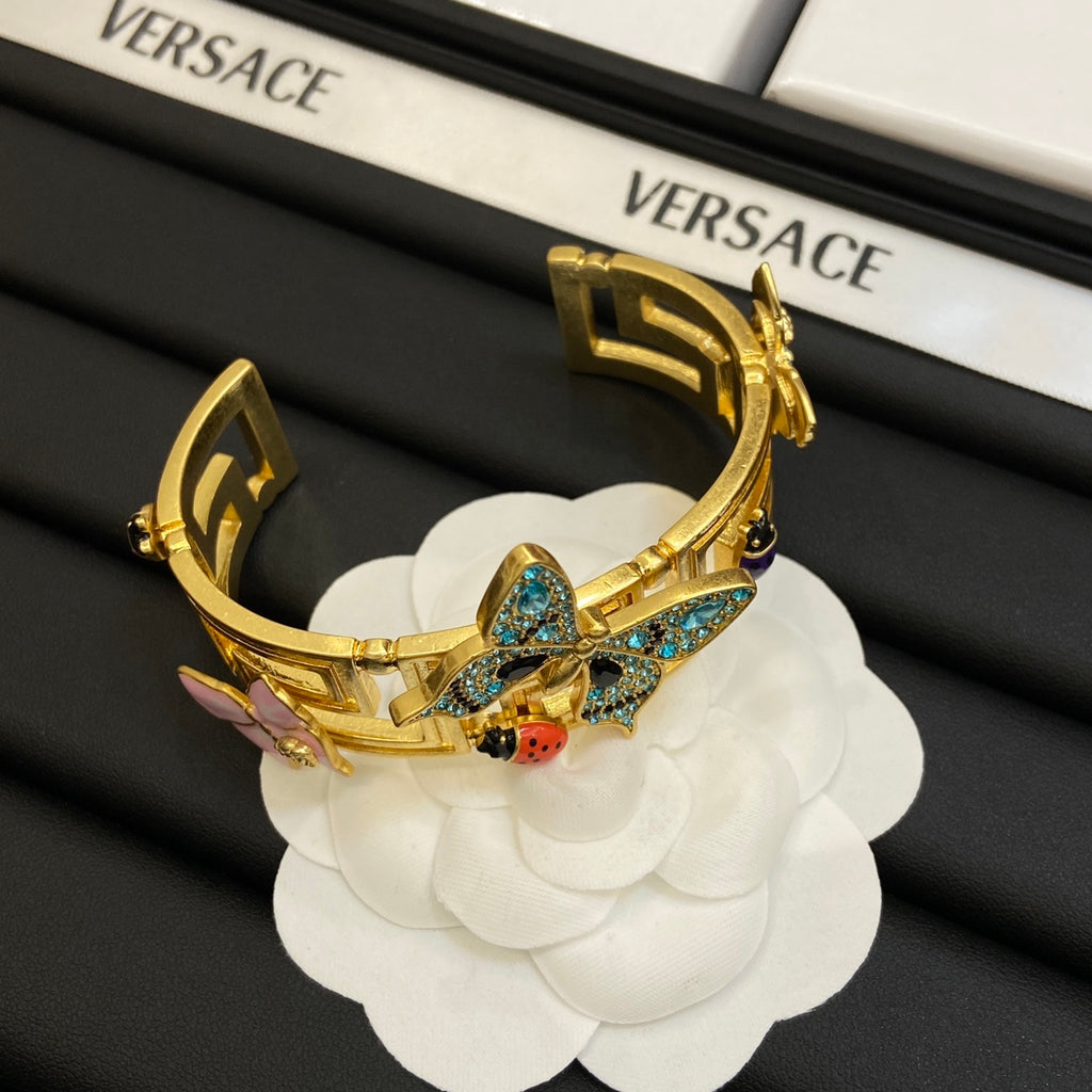 15QV65K  Popular Bracelets