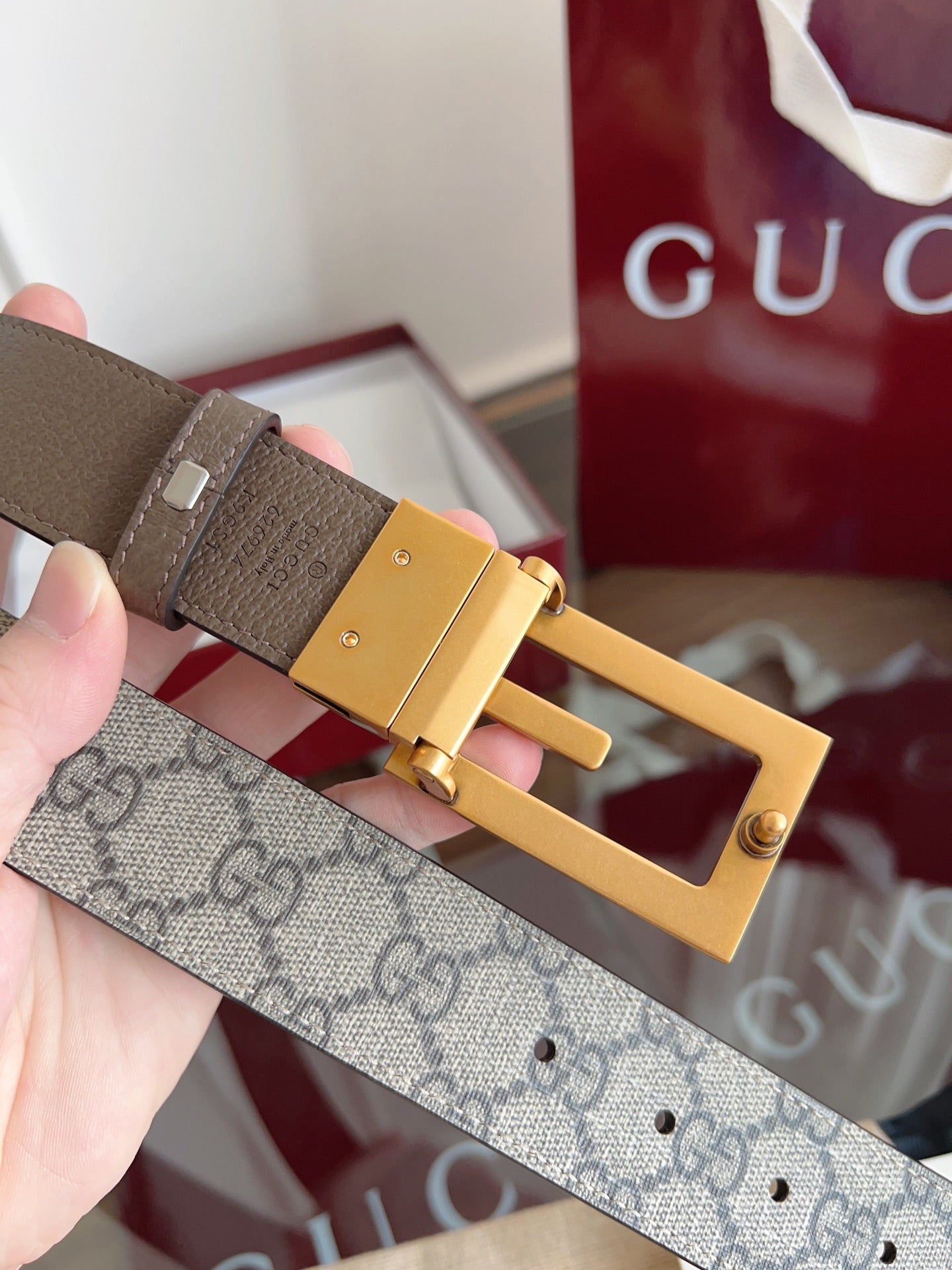 1115QB28P Popular High quality belt With full package