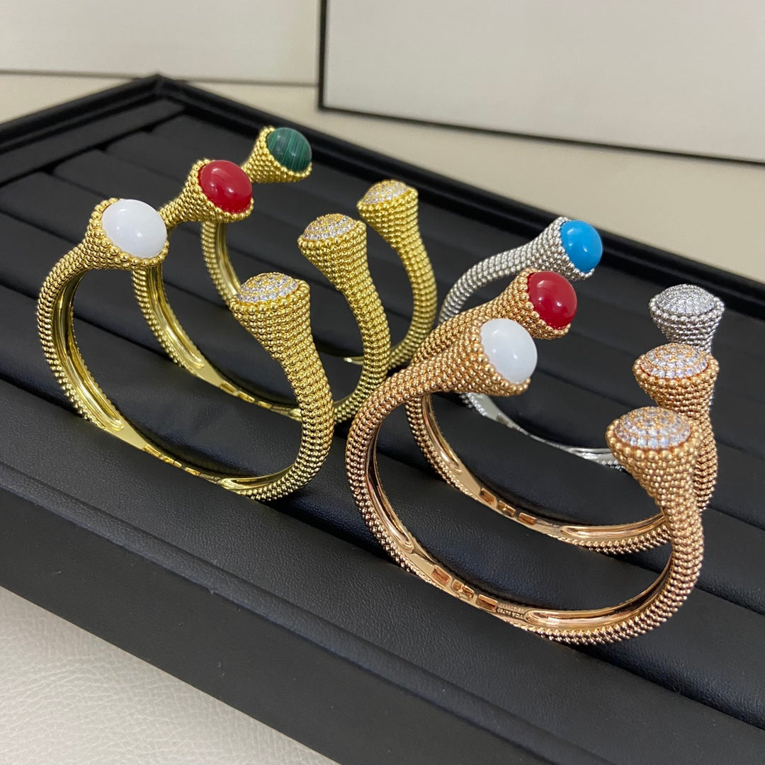 55QVC102K  Popular Bracelets