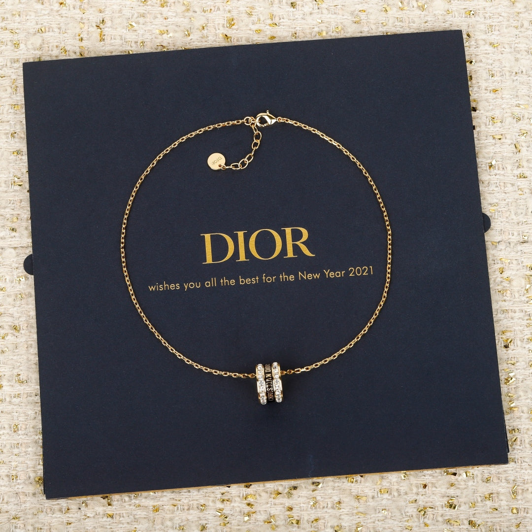 175RD10X Popular   Necklaces .