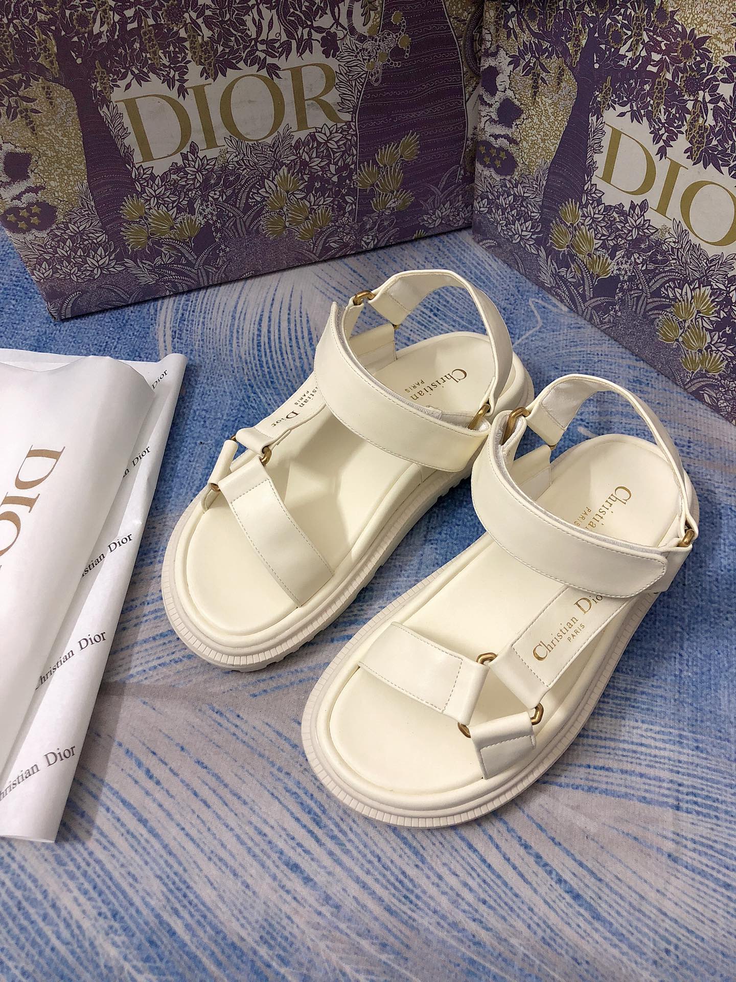14D8Z Popular sandals