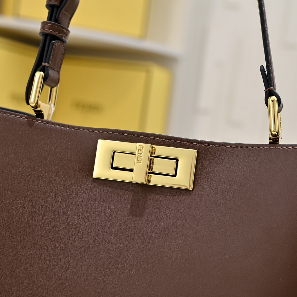 136PF98B Popular leather bag