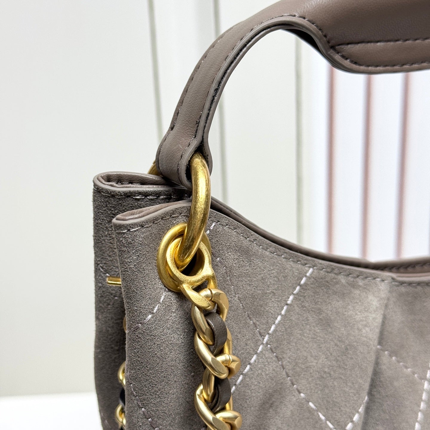 146PC7B Popular leather bag