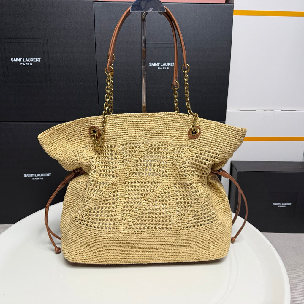 B1X66SL5  Popular woven bag