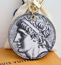 35QE20A Popular bag 's charms accessories