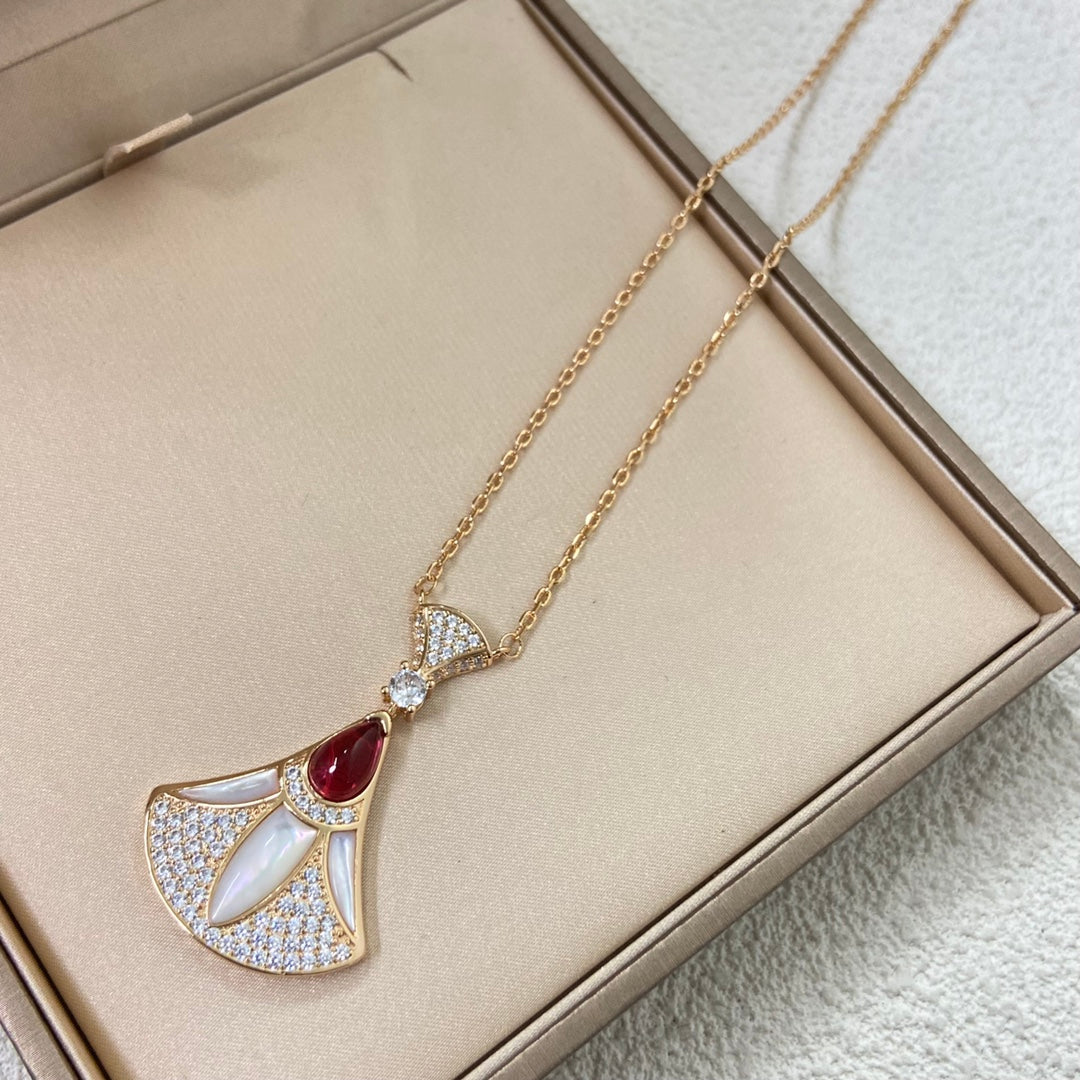 55QS413X Popular Necklaces