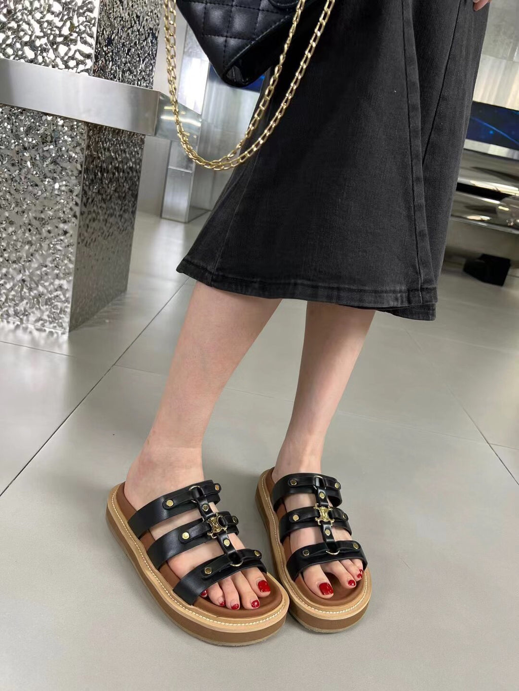 14CL11Z Popular sandals