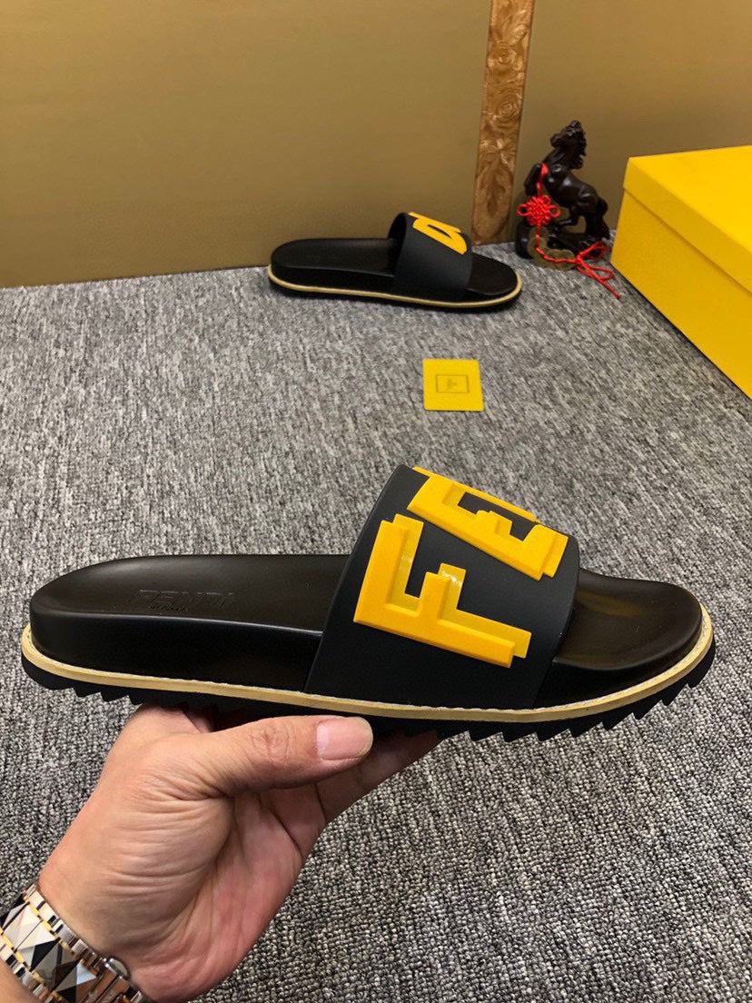 5XF106Z Popular Slippers