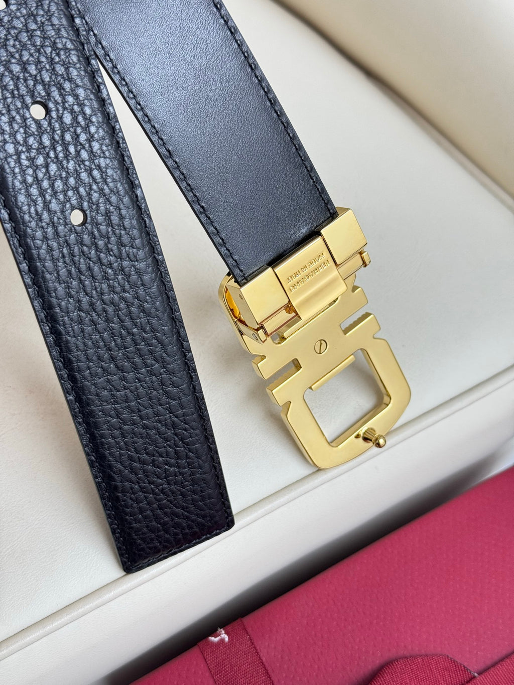 1115QA54P Popular High quality belt With full package