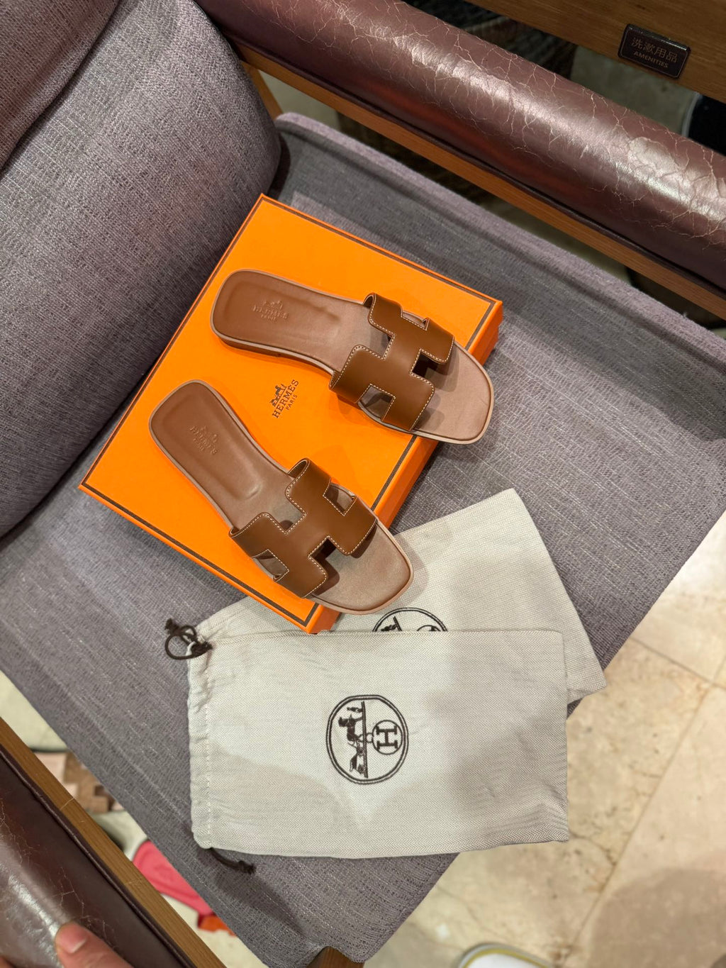 1ZH233Z Popular Slippers