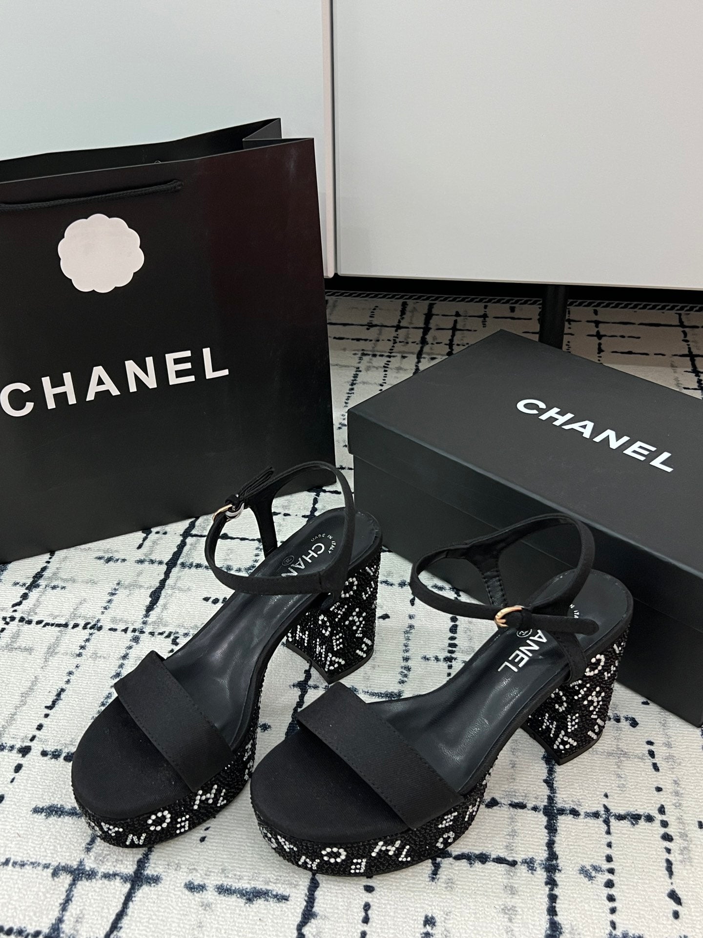 14C41Z Popular High heels