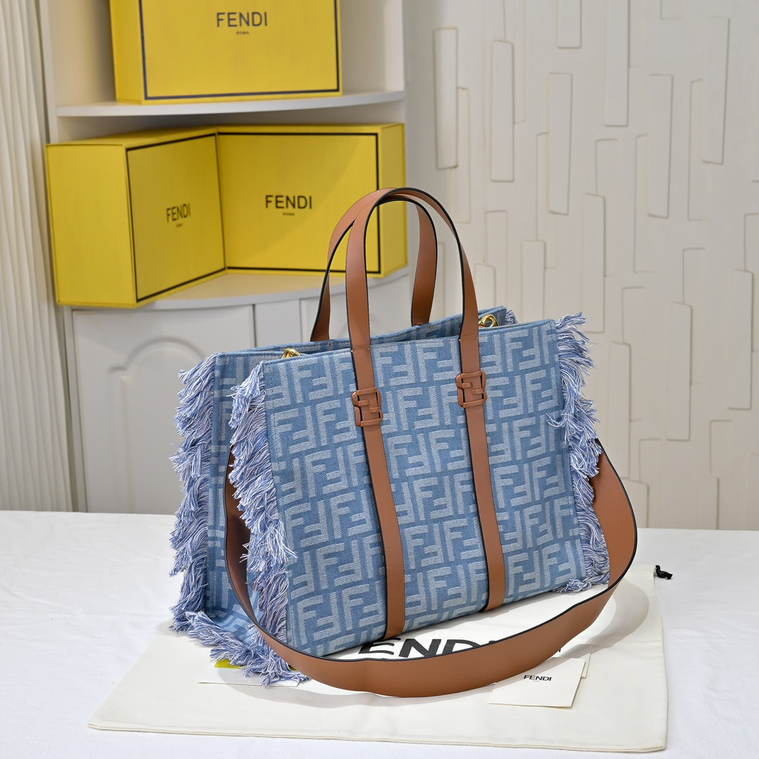 15RF135B Popular Bags