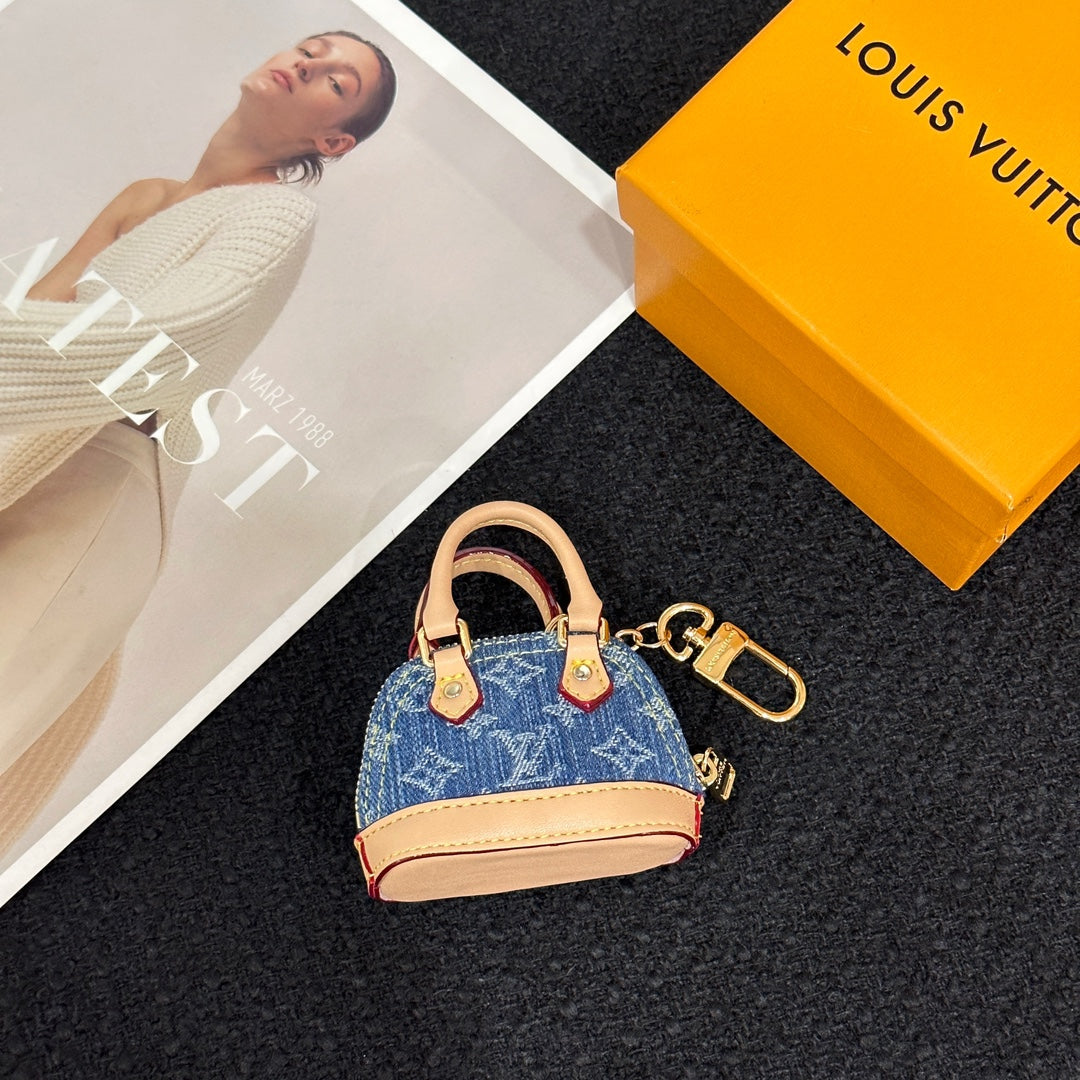 35ZE9A Popular bag 's charms accessories