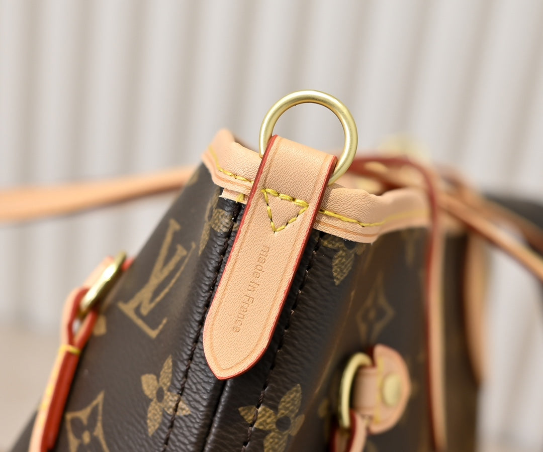 1WE77B Popular   leather bag