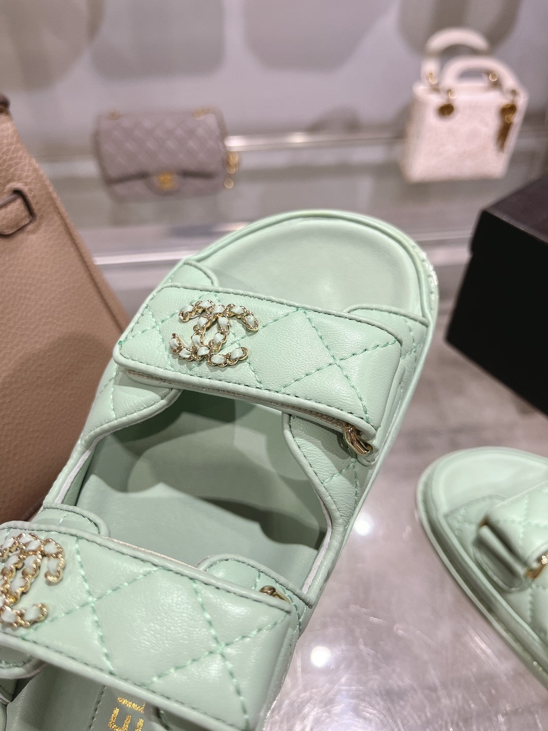 245RC6Z Popular leather shoes