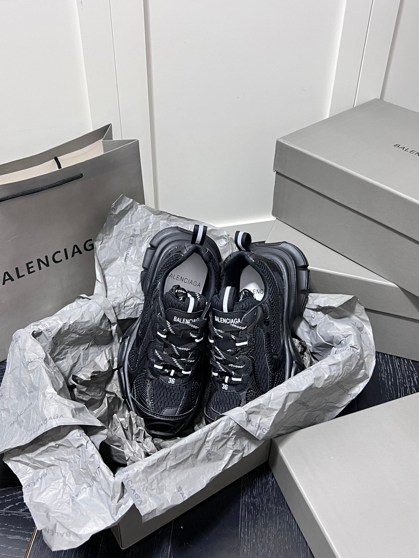 14J115Z Popular shoes