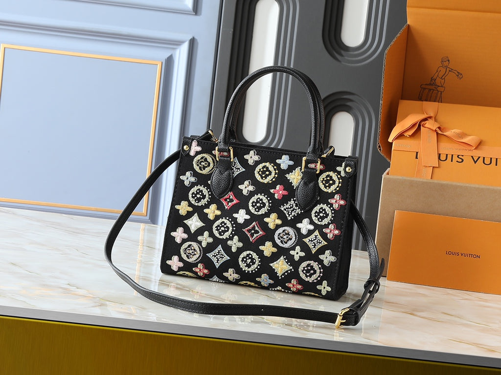15RE22B Popular  genuine leather embroidered bag