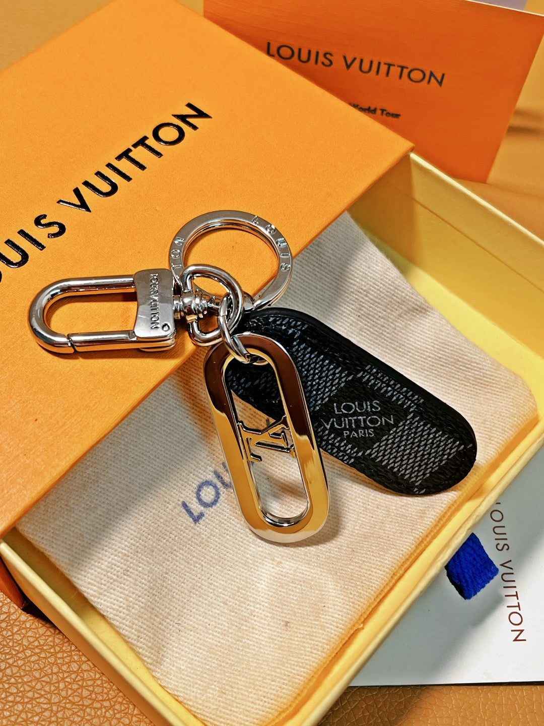 14E61A  Popular key closure