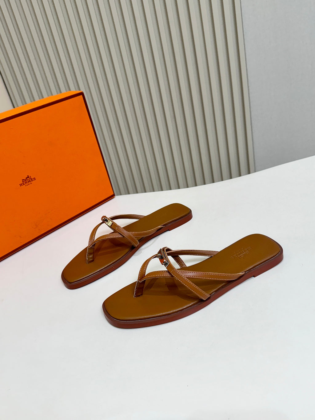 Z2X66H7 Popular high-quality leather Shoes