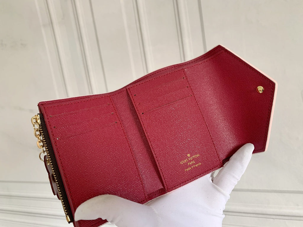 146PE54B Popular leather  Wallets