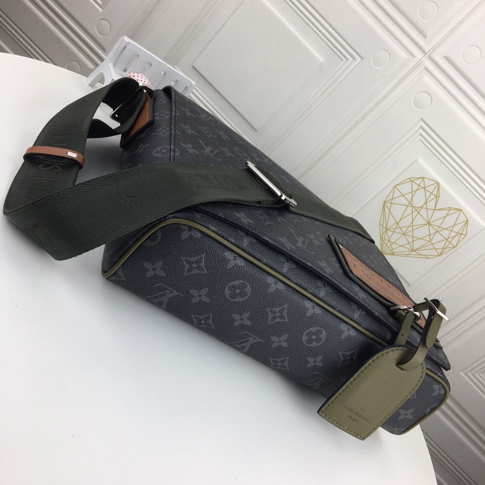 1XE421B Popular   leather bag