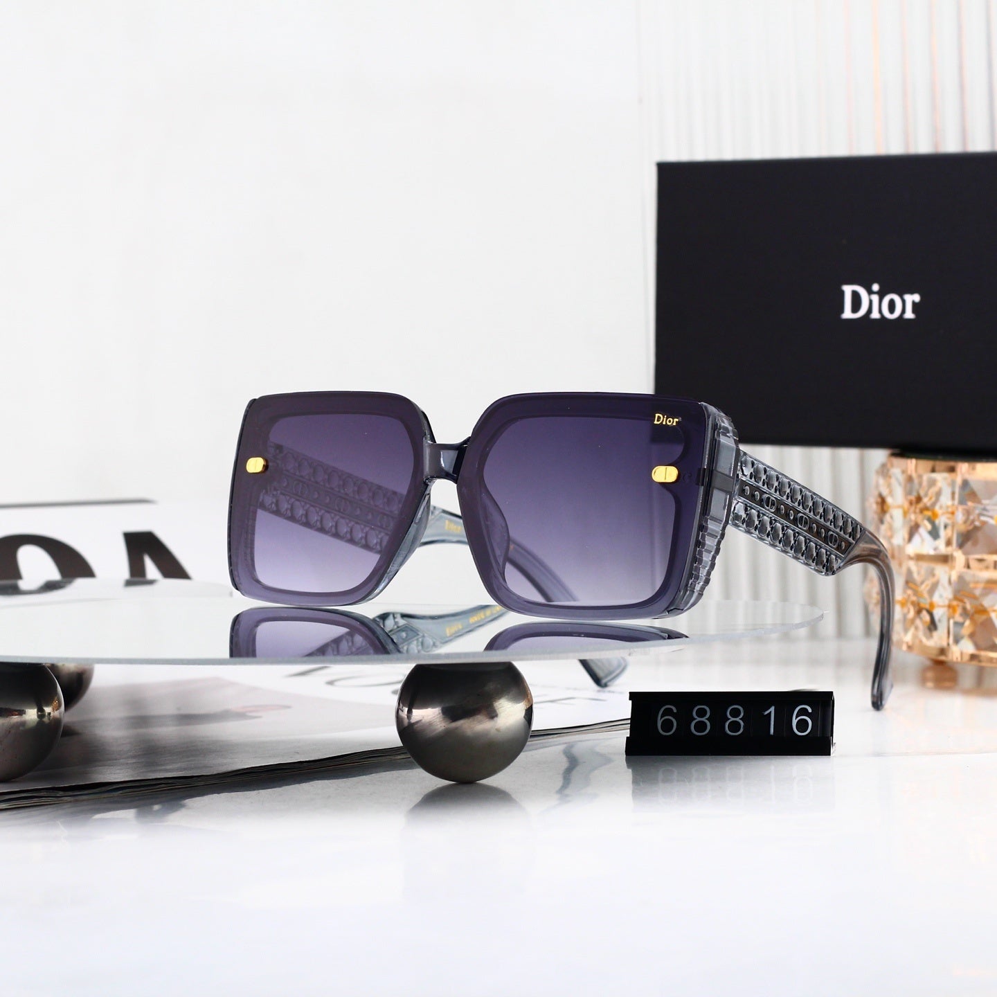 156PD64T Popular Sunglasses