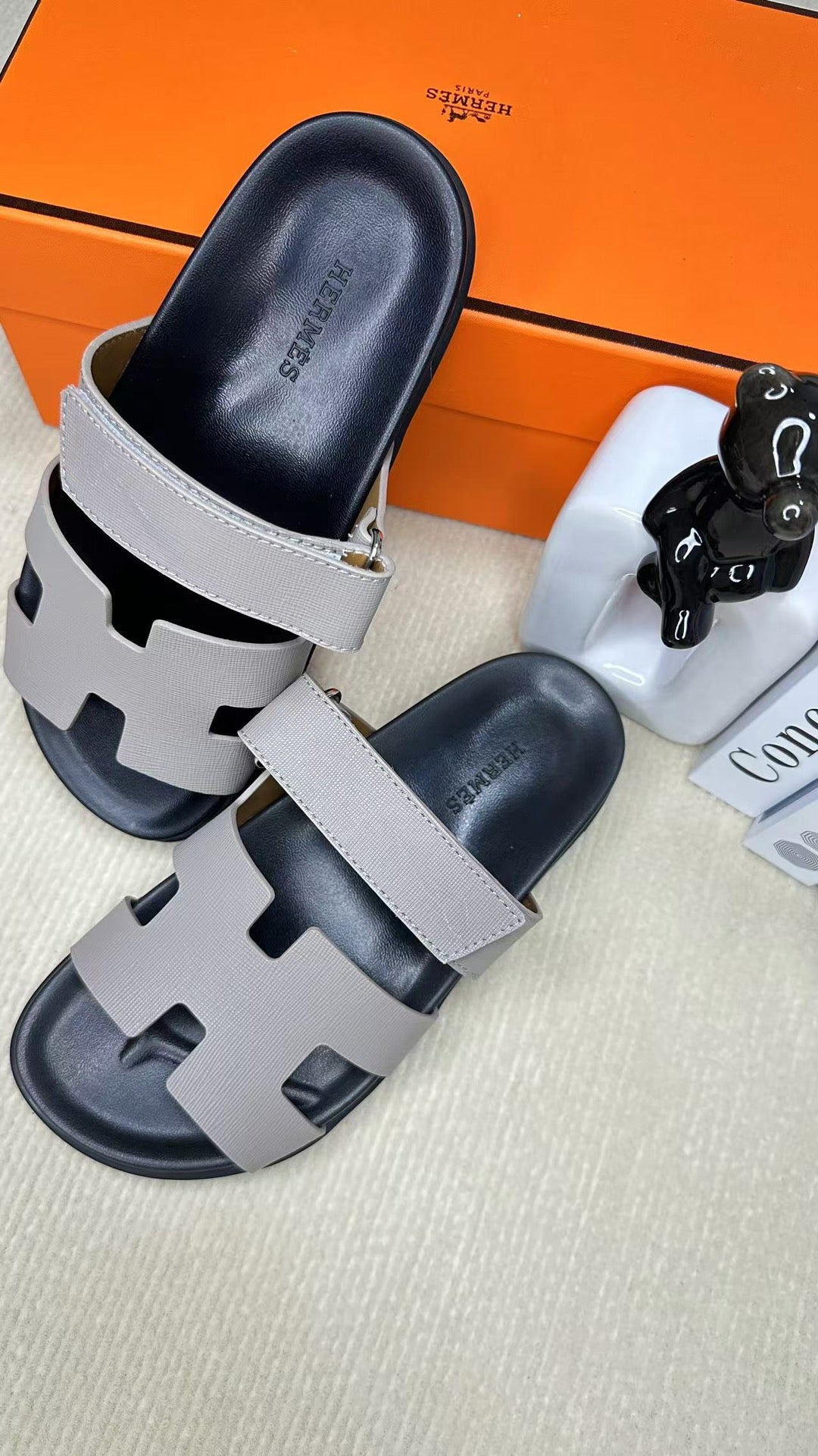 255QH26Z Popular leather shoes