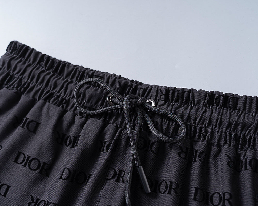 135RD118U  Popular shirt and shorts set