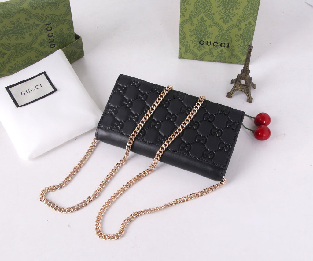 136PB111B Popular leather bag