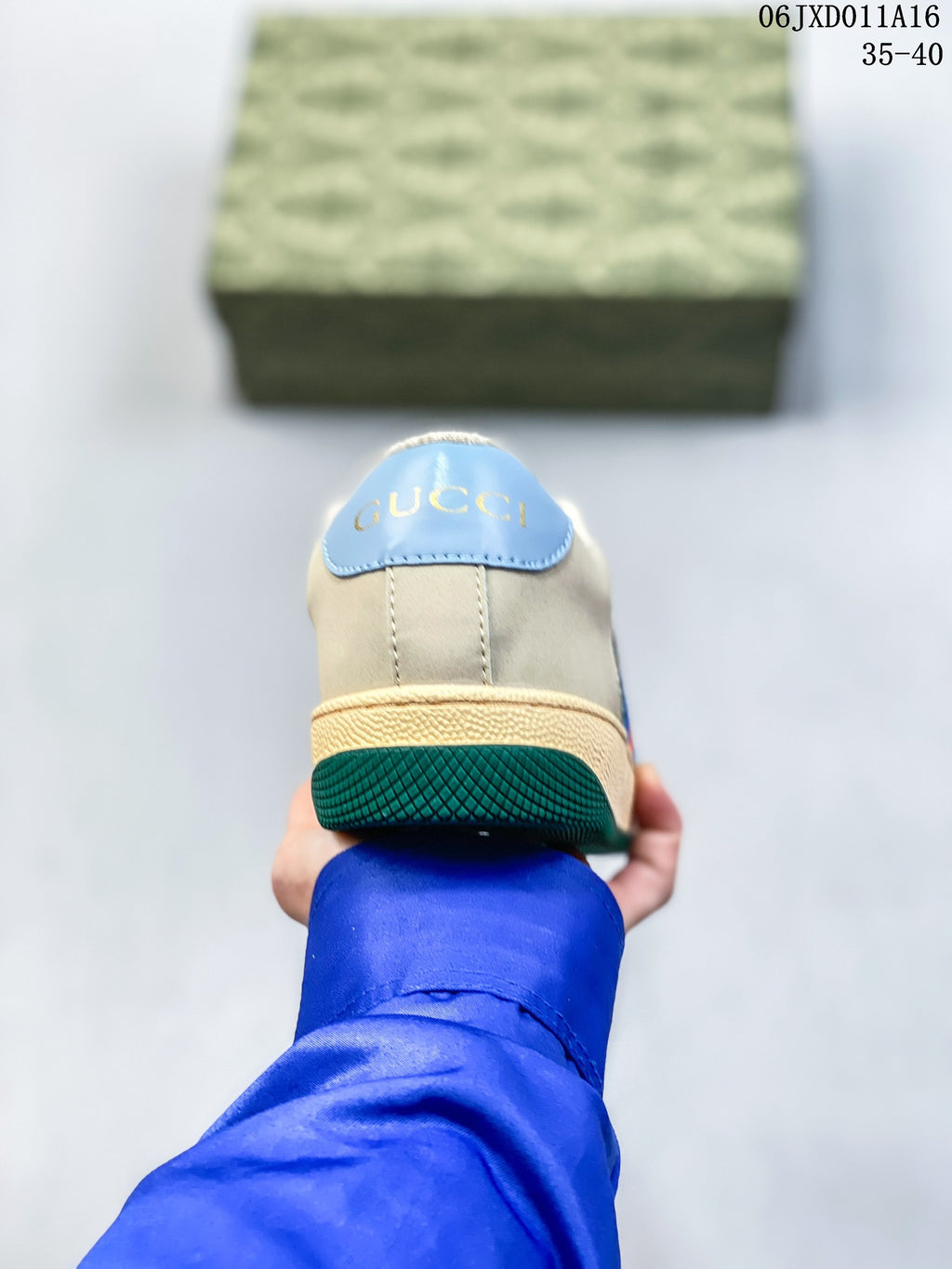 4YB60Z Popular Sneakers