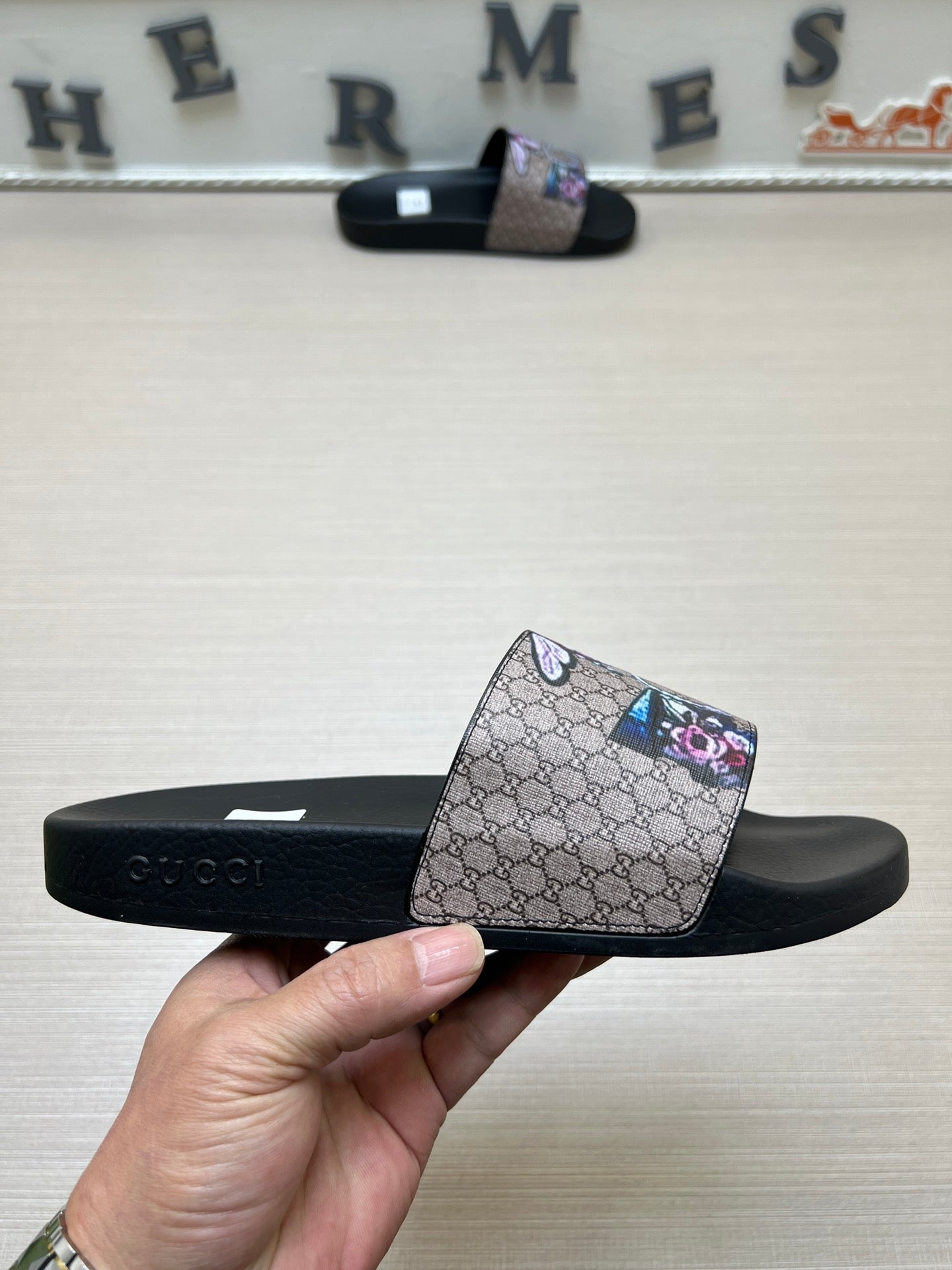 5WB238Z Popular Slippers