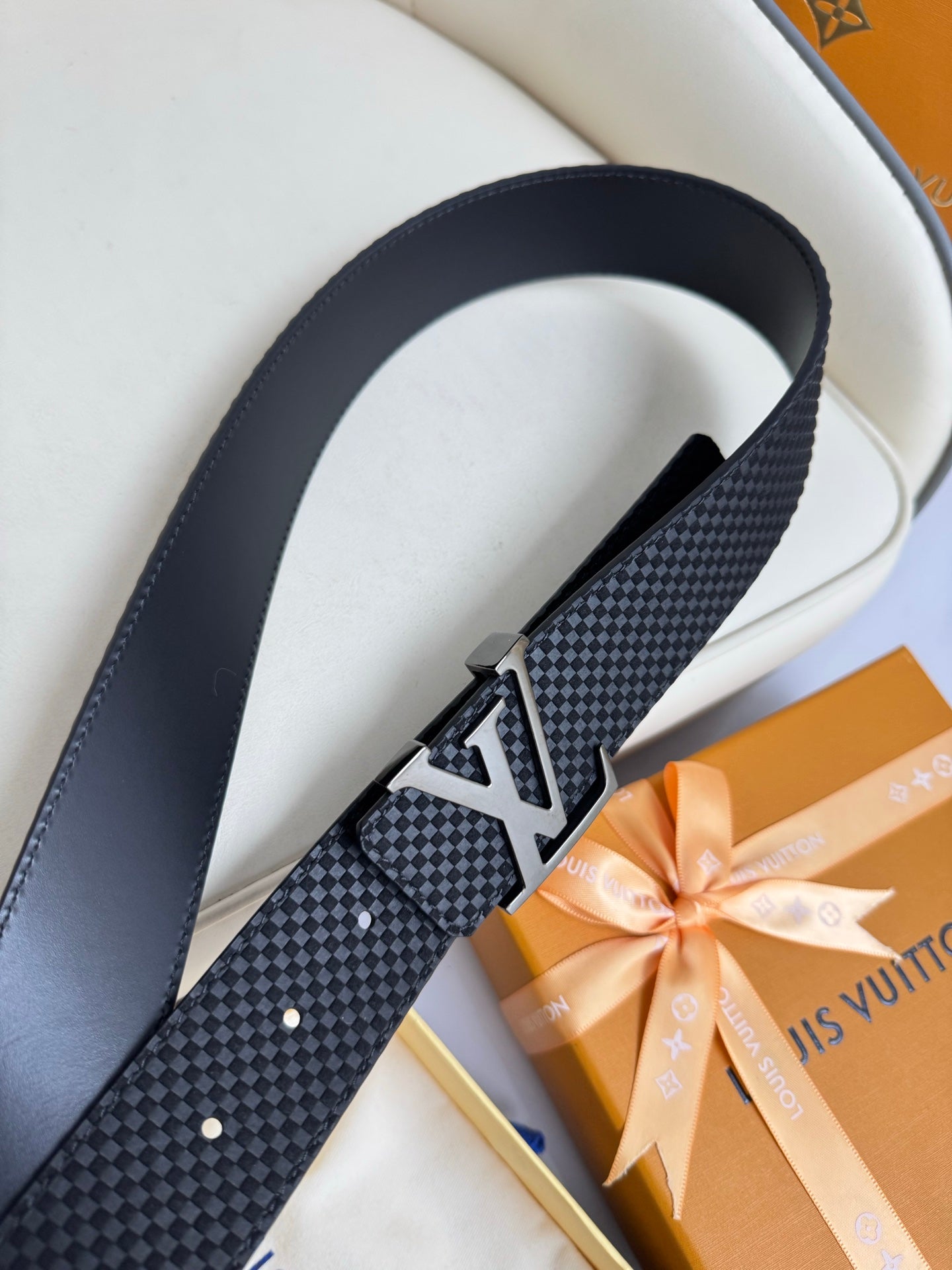 1115QE10P Popular High quality belt With full package