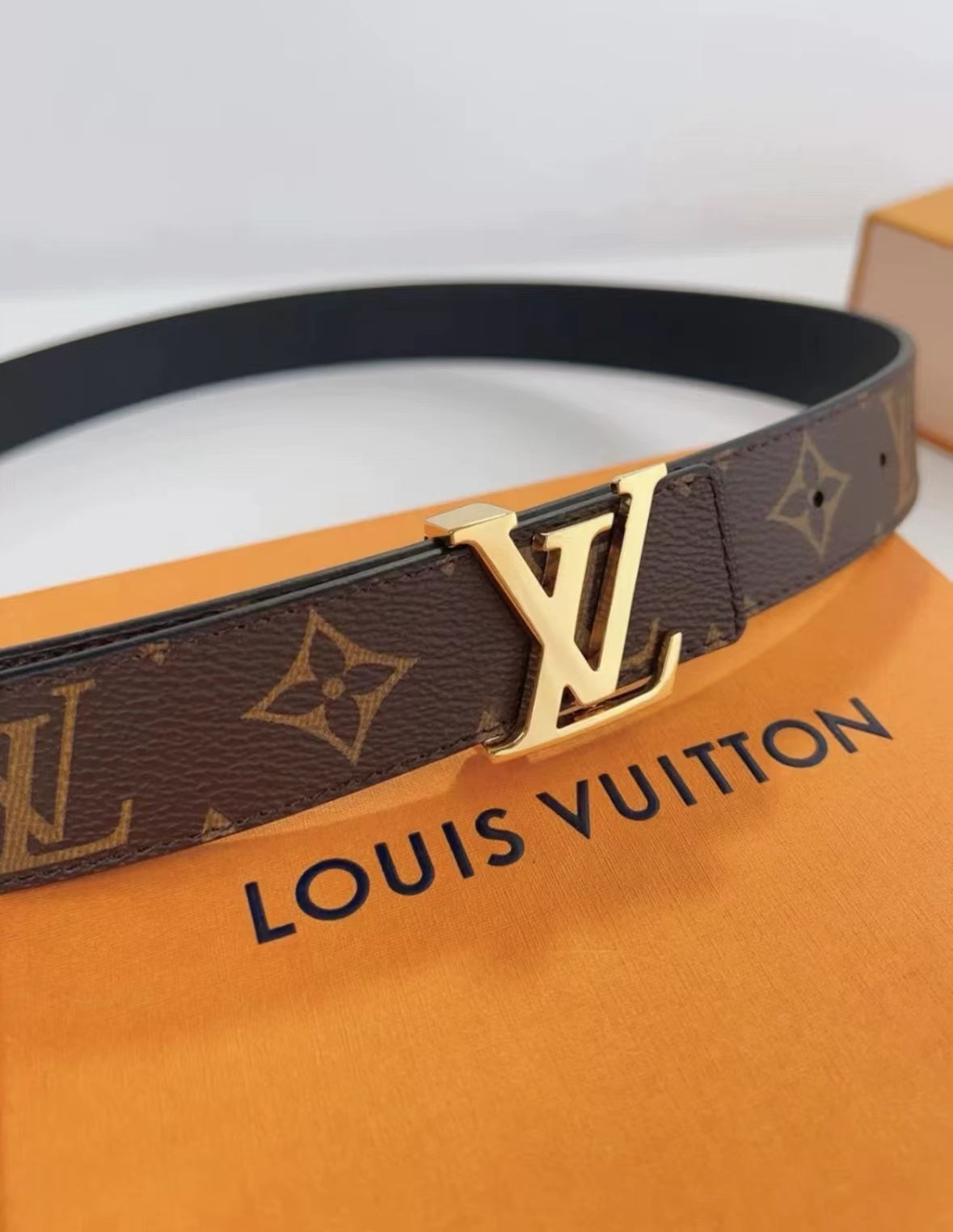 1LE15P Popular   High quality belt With full package