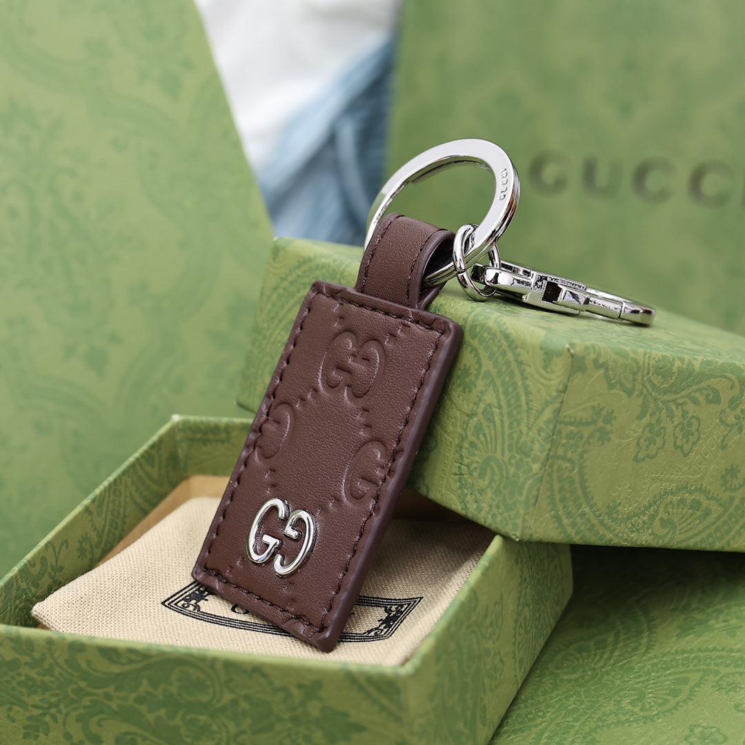 35ZB102A Popular bag 's charms accessories