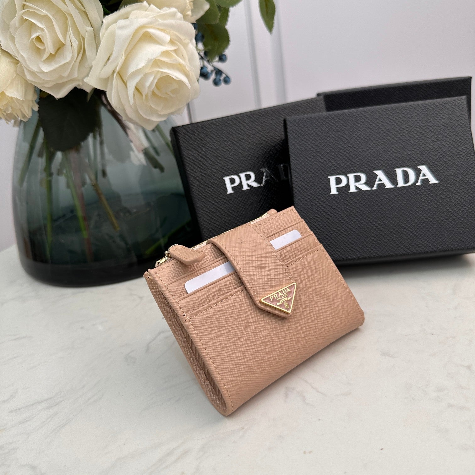 136PP1B Popular card holder