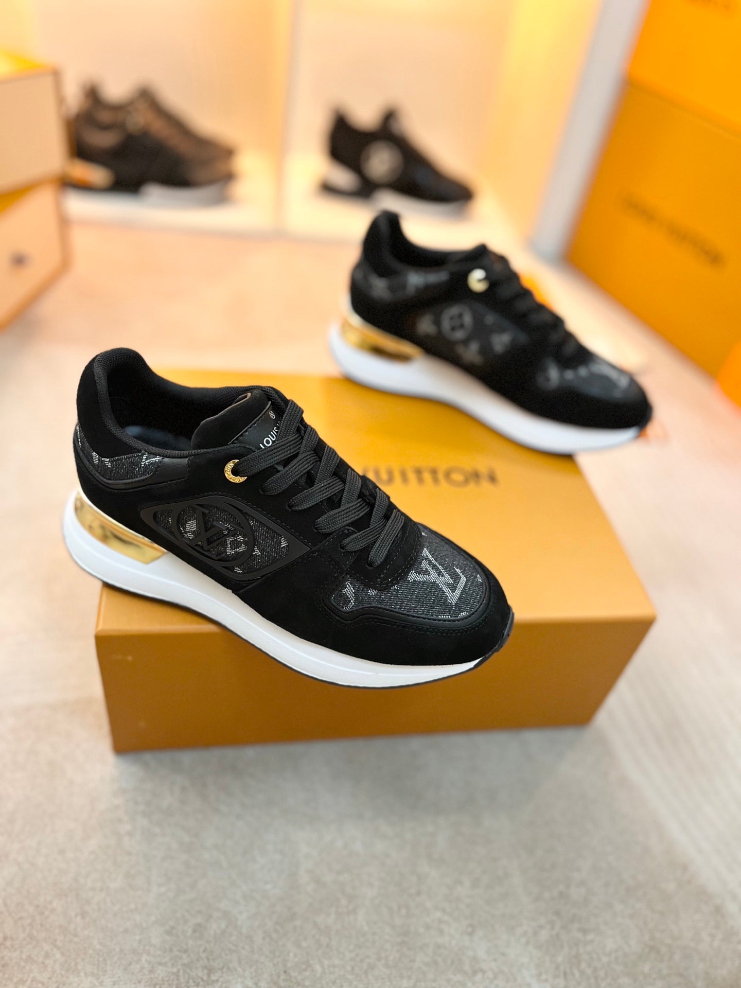 Z2P36E58 Popular high-quality leather Shoes