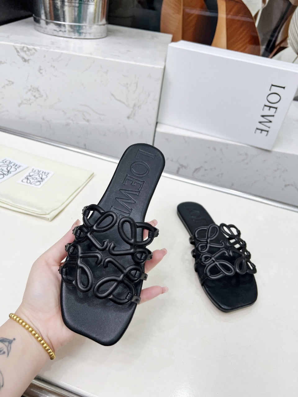 Z2X66A23 Popular high-quality leather Shoes