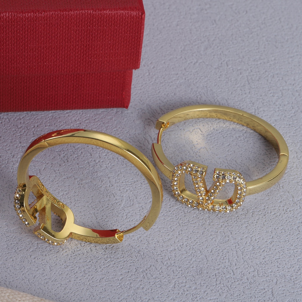 14VL349E Popular  Earrings
