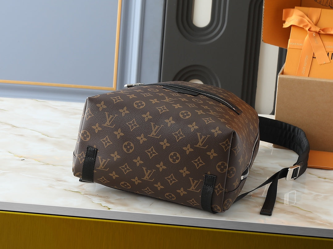 B1X66E3 Popular leather bag